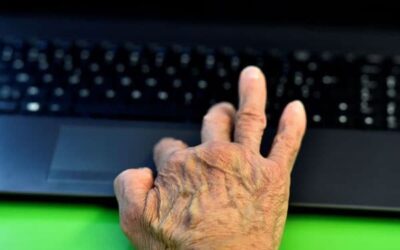 Palier l’isolement des seniors grâce au numérique